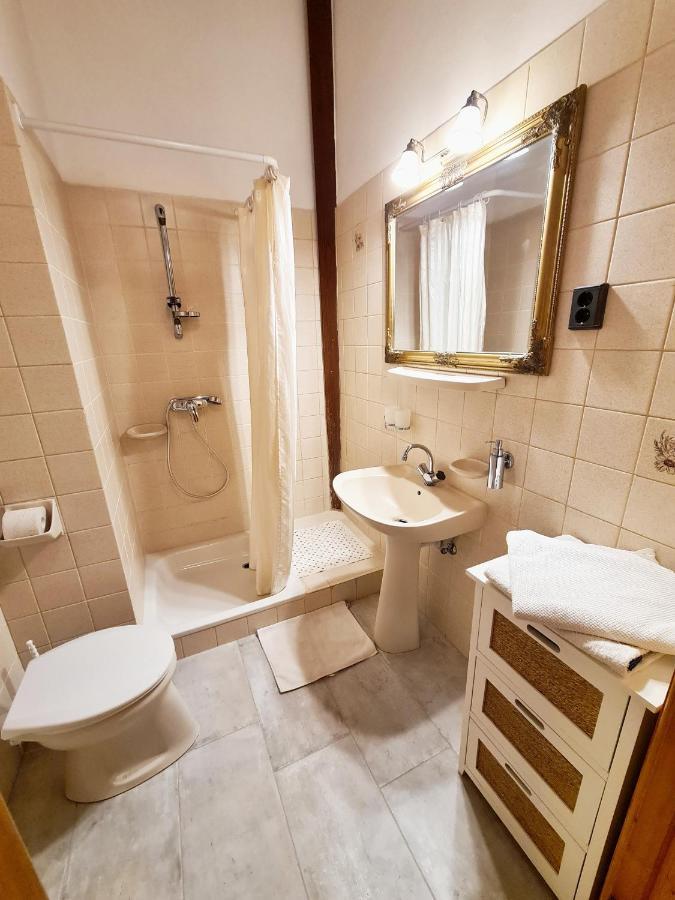 Agas Vendeghaz Hotell Csopak Eksteriør bilde