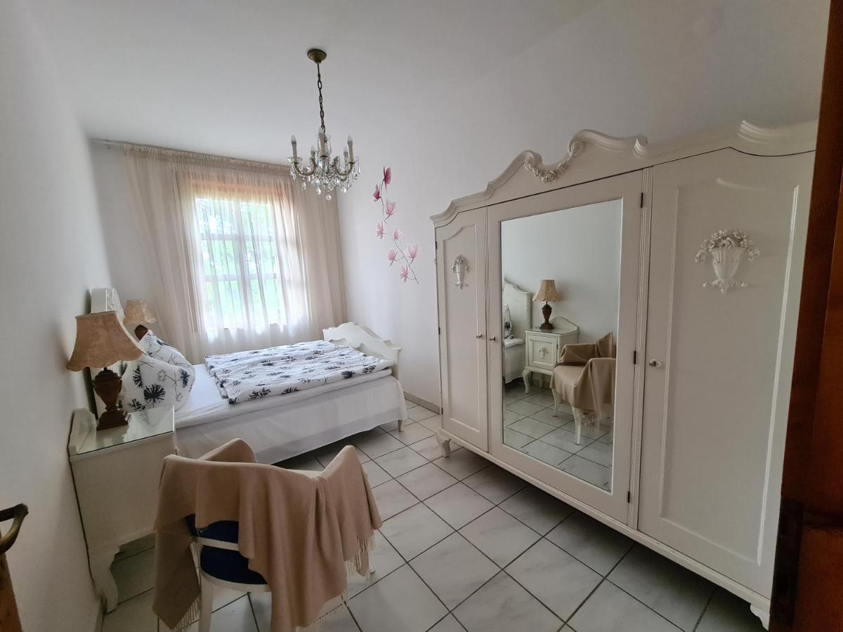 Agas Vendeghaz Hotell Csopak Eksteriør bilde